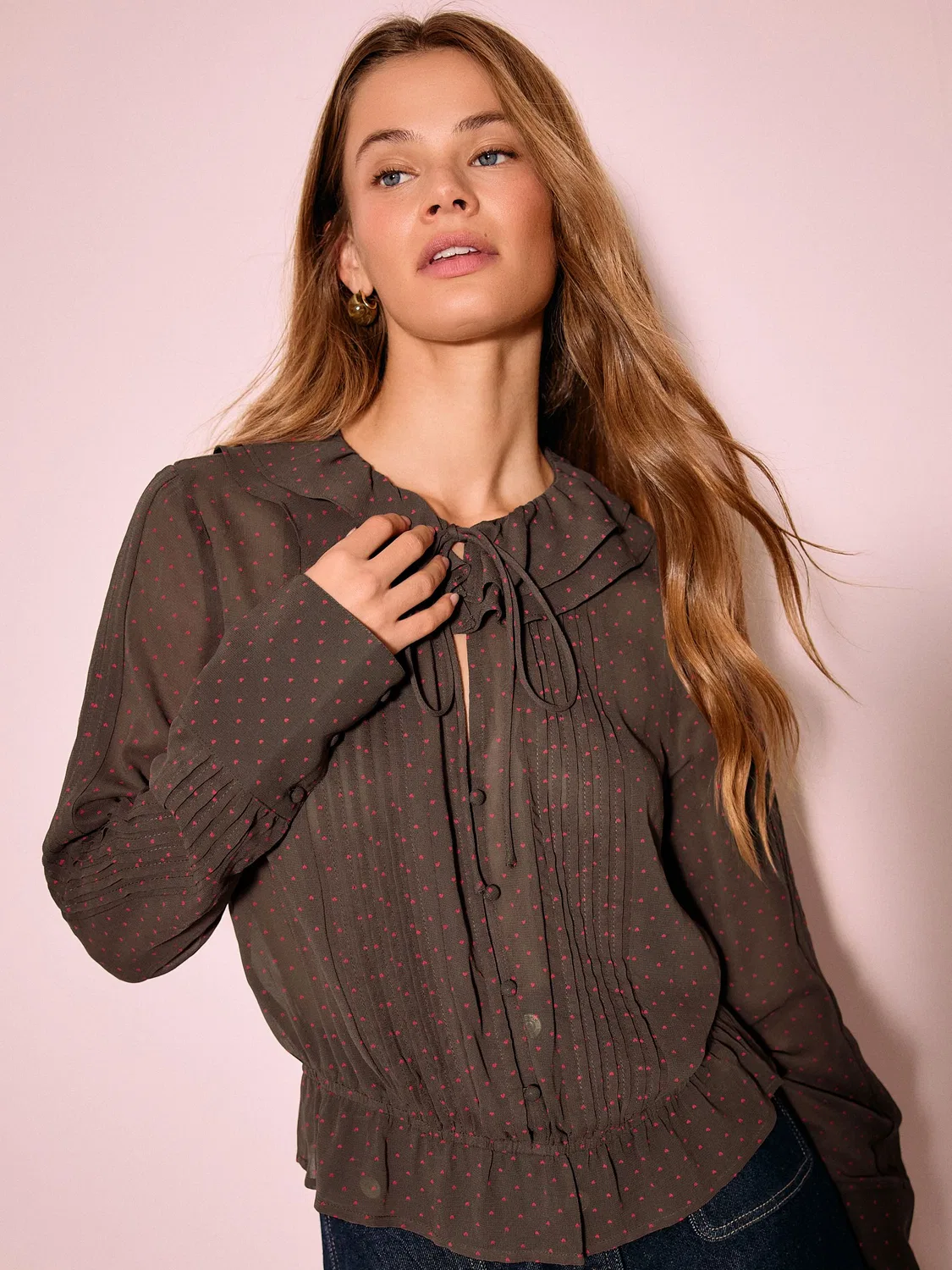Блуза с принтом сердца, рюшами и защипами, Chocolate Brown Heart Print Next, коричневый