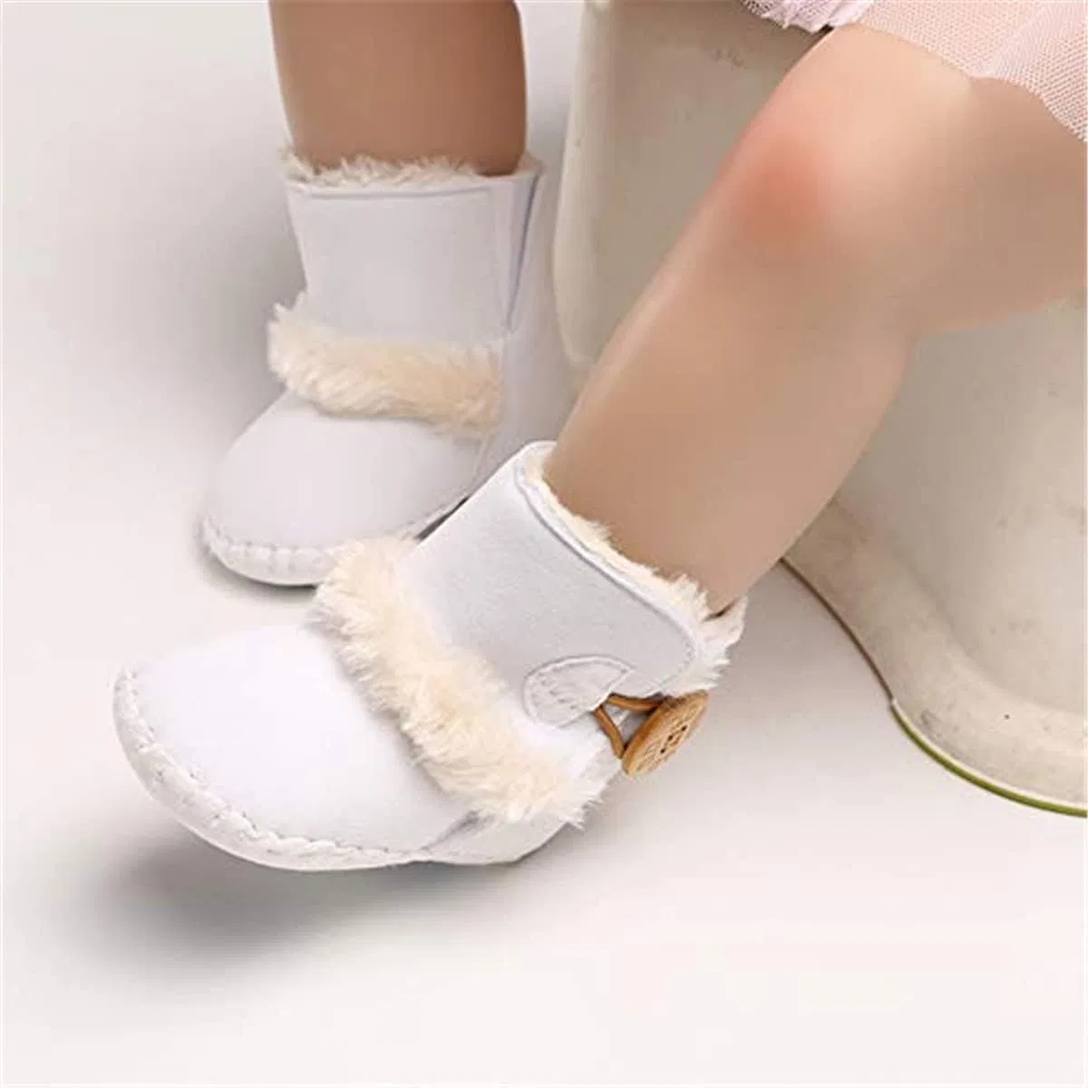 Детские зимние ботинки для девочек с пуговицей HsdsBebe, White — фото 2