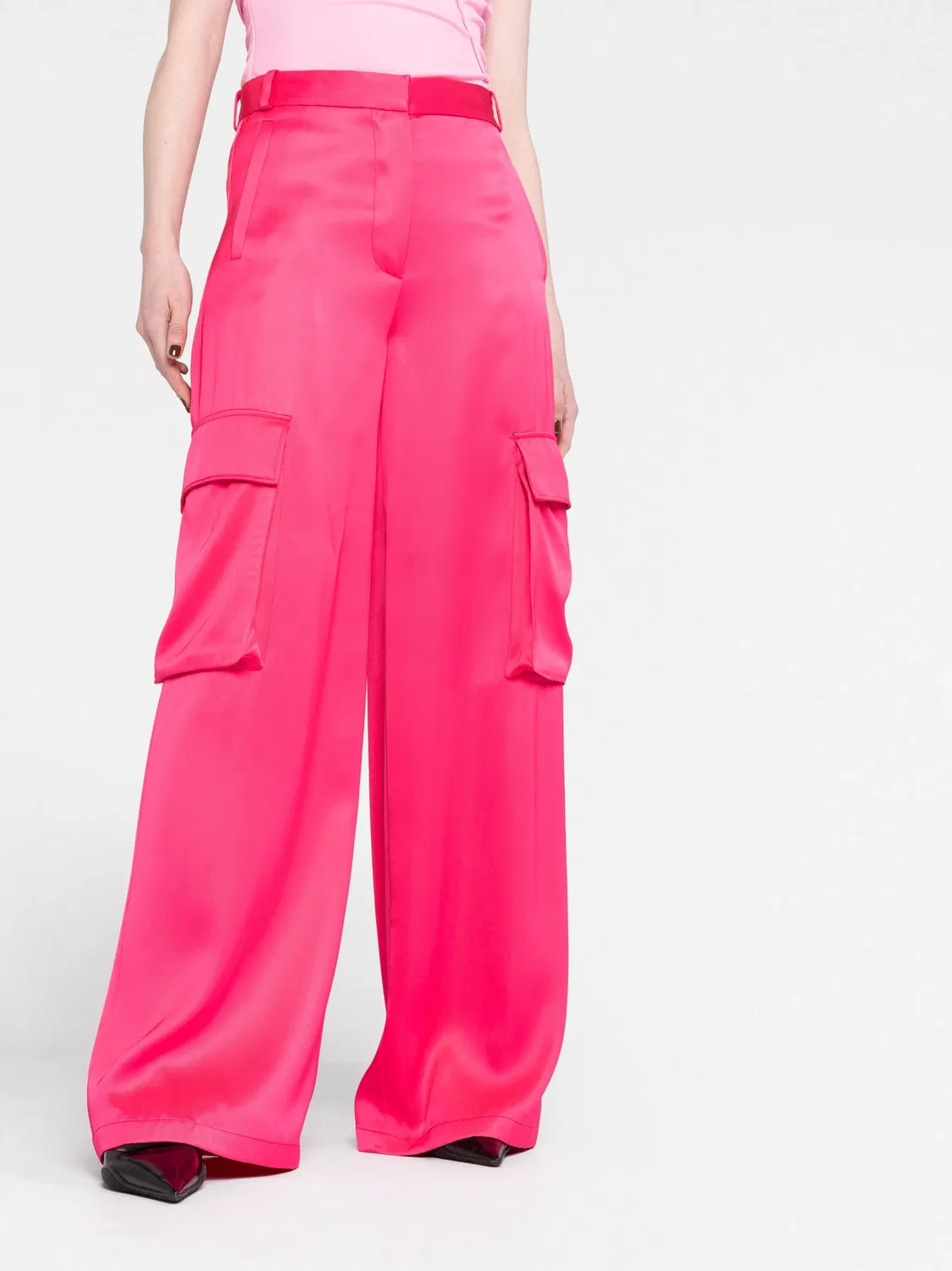 Versace Широкие брюки-карго кораллового цвета — фото 3