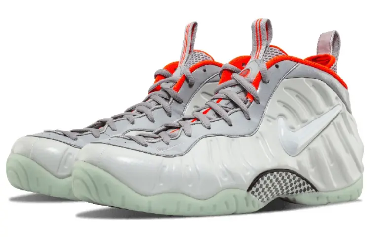Женские баскетбольные кроссовки Nike Foamposite Pro Vintage — фото 3