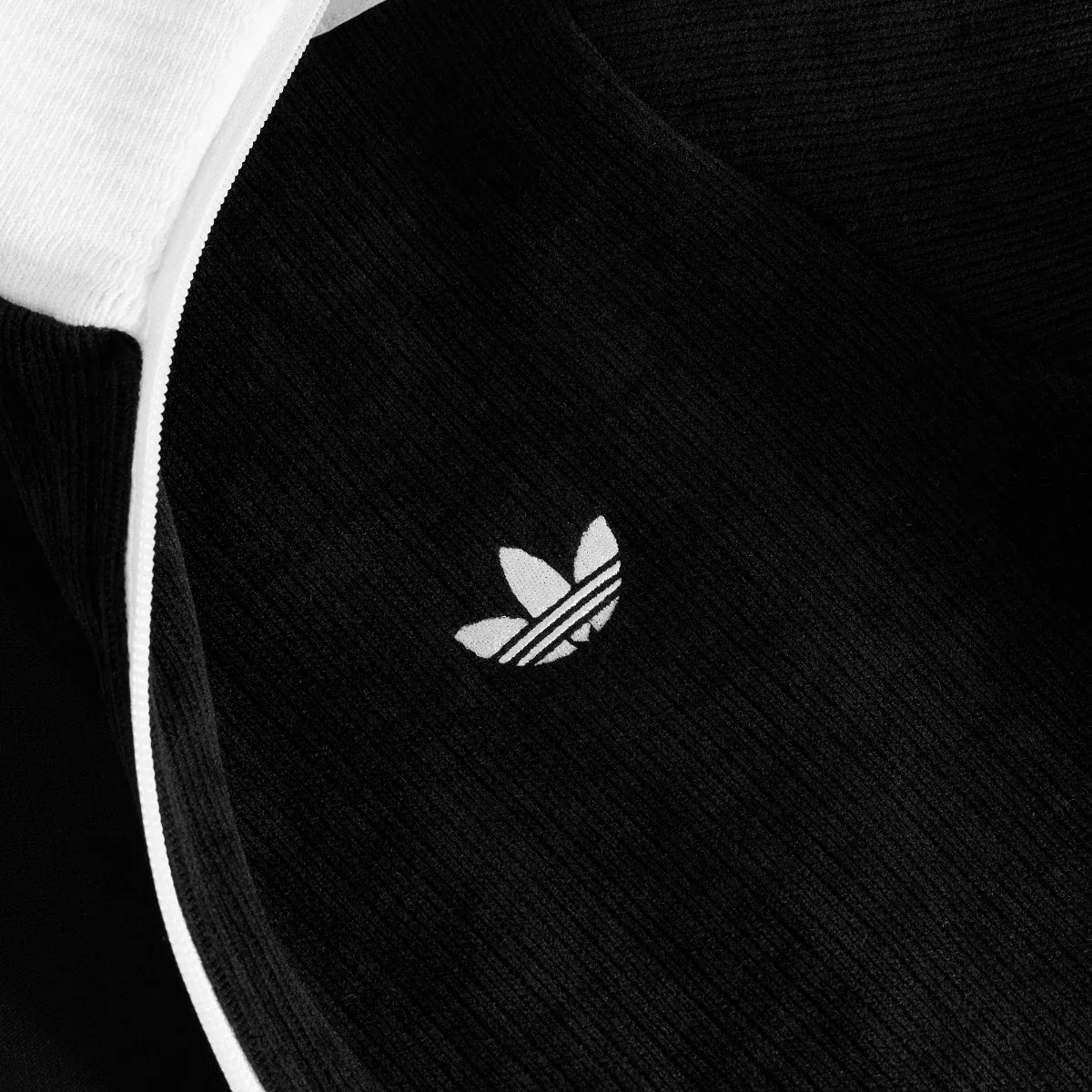Топ с воротником-стойкой из трикотажа X Jennie Fan OG Adidas, Black — фото 2
