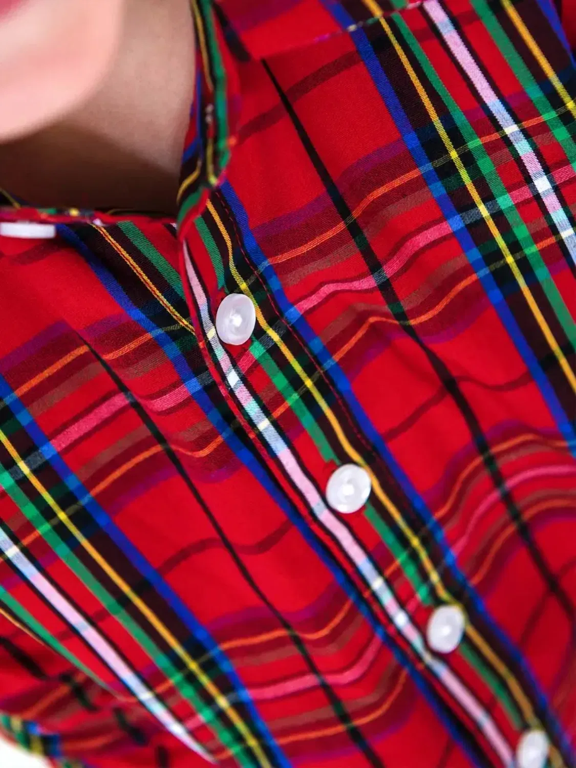 Детская рубашка для мальчиков в клетку с рукавом на пуговицах Nicholas Plaid Shirt RuffleButts, красный — фото 3