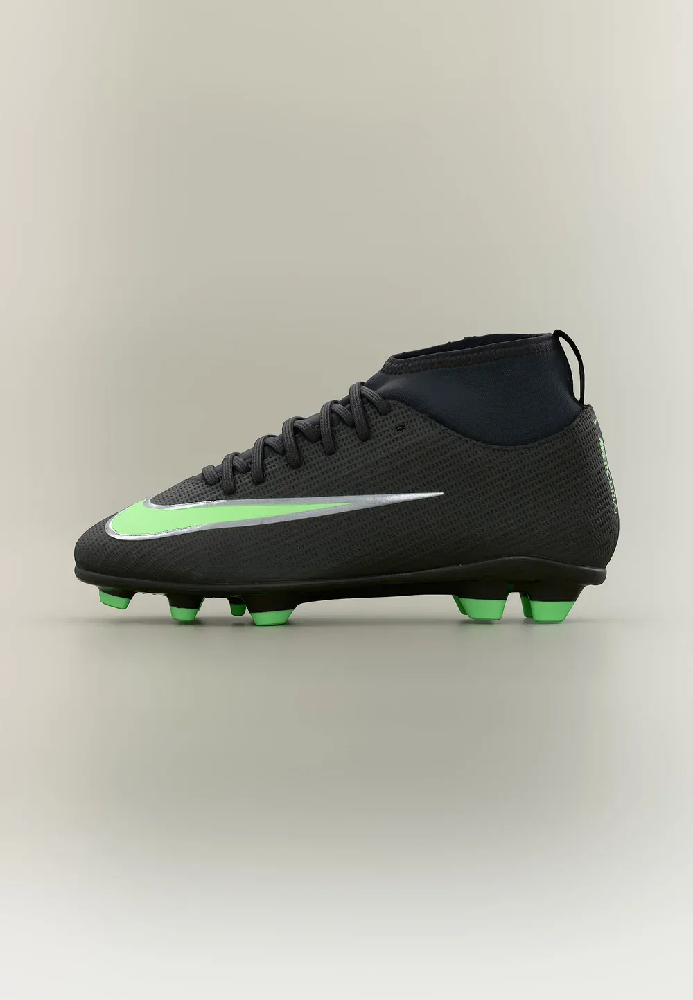 Футбольные бутсы Mercurial Superfly 11 Club FG/MG унисекс - для искусственной травы Nike Performance, Black/Illusion Green