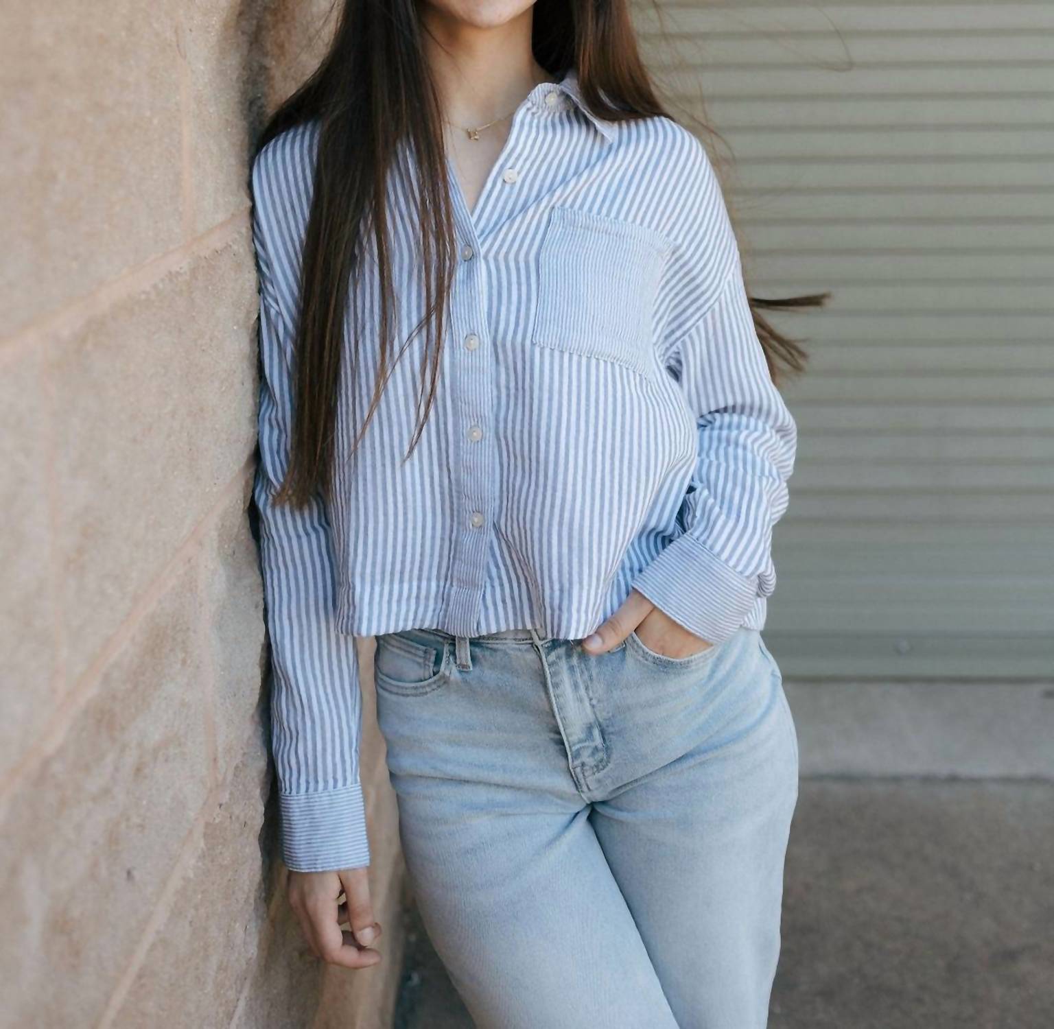 

Рубашка Madelyn в синюю полоску Thread & Supply