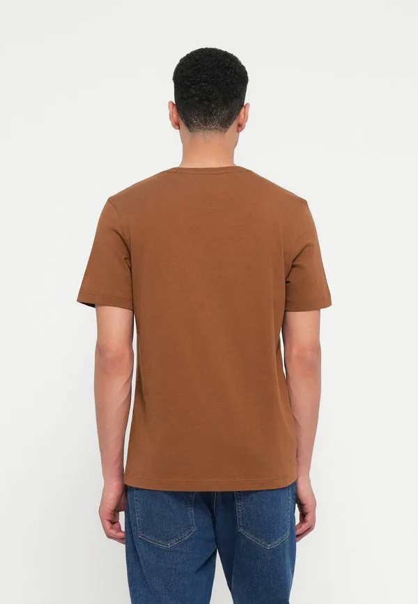 Футболка с круглым вырезом и вышивкой флага, базовая футболка Tommy Hilfiger, Highland Khaki — фото 3