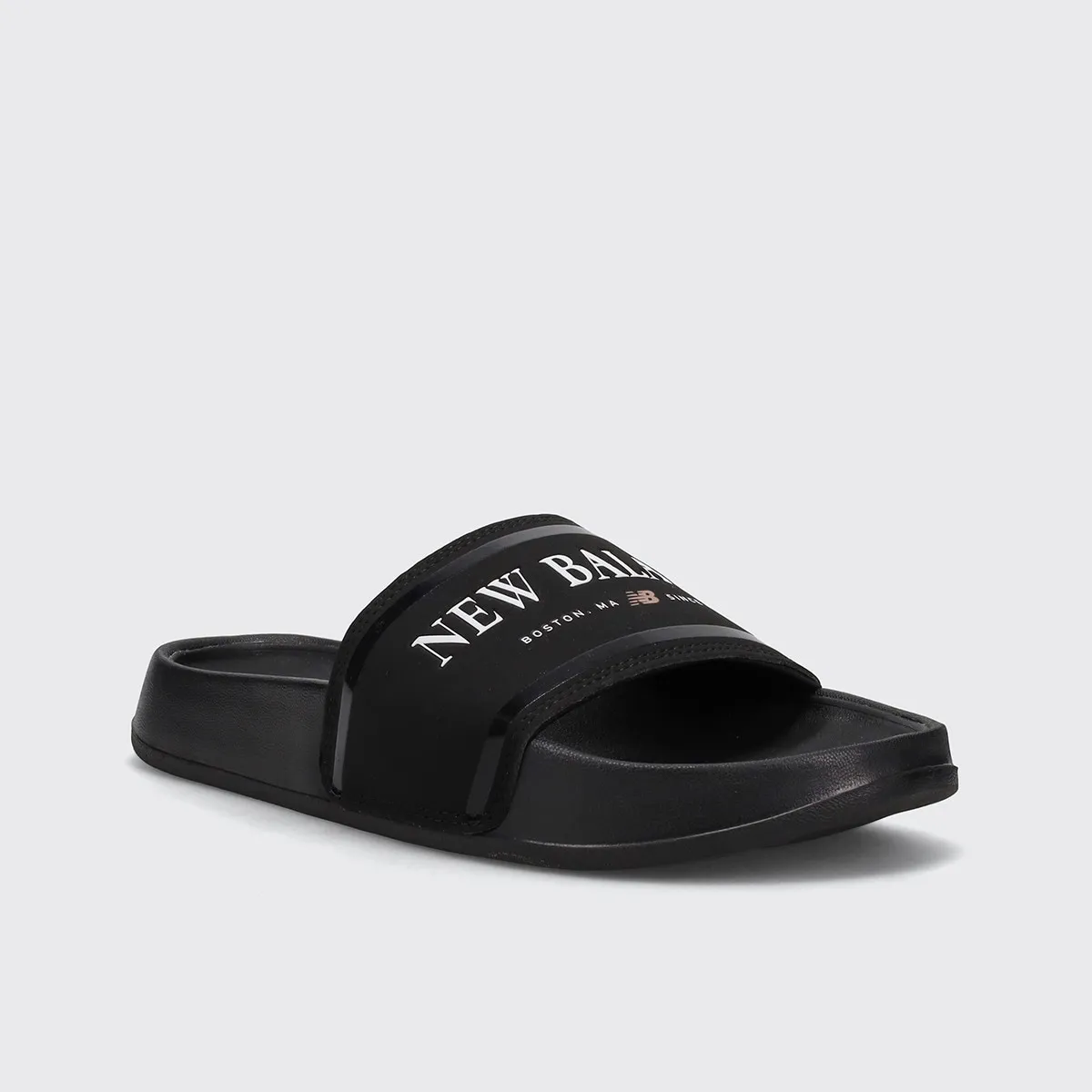 Женские пляжно-бассейновые сандалии SWF200G1 New Balance, черный — фото 2