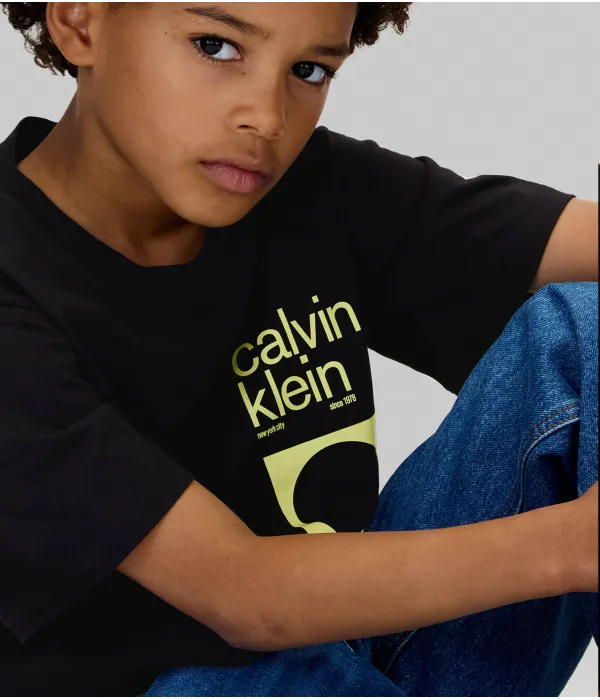 Футболка с городским пейзажем Relaxed fit Calvin Klein Jeans, черный — фото 4