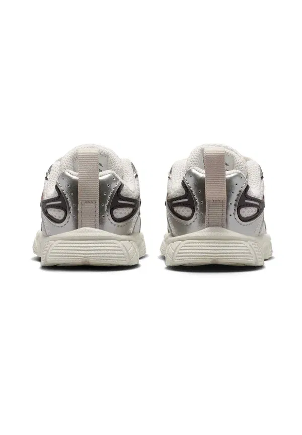 Кроссовки с текстильным верхом Nike Sportswear v5 rnr, Phantom, Moon, Particle Burgundy, Ash, Phantom, бордовый — фото 4