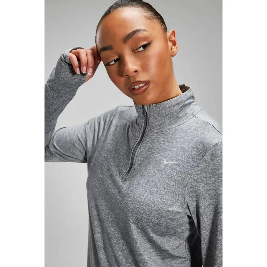 Женская тренировочная куртка с четвертью замком Dri-FIT Running Element Half Zip Nike, Серый — фото 2