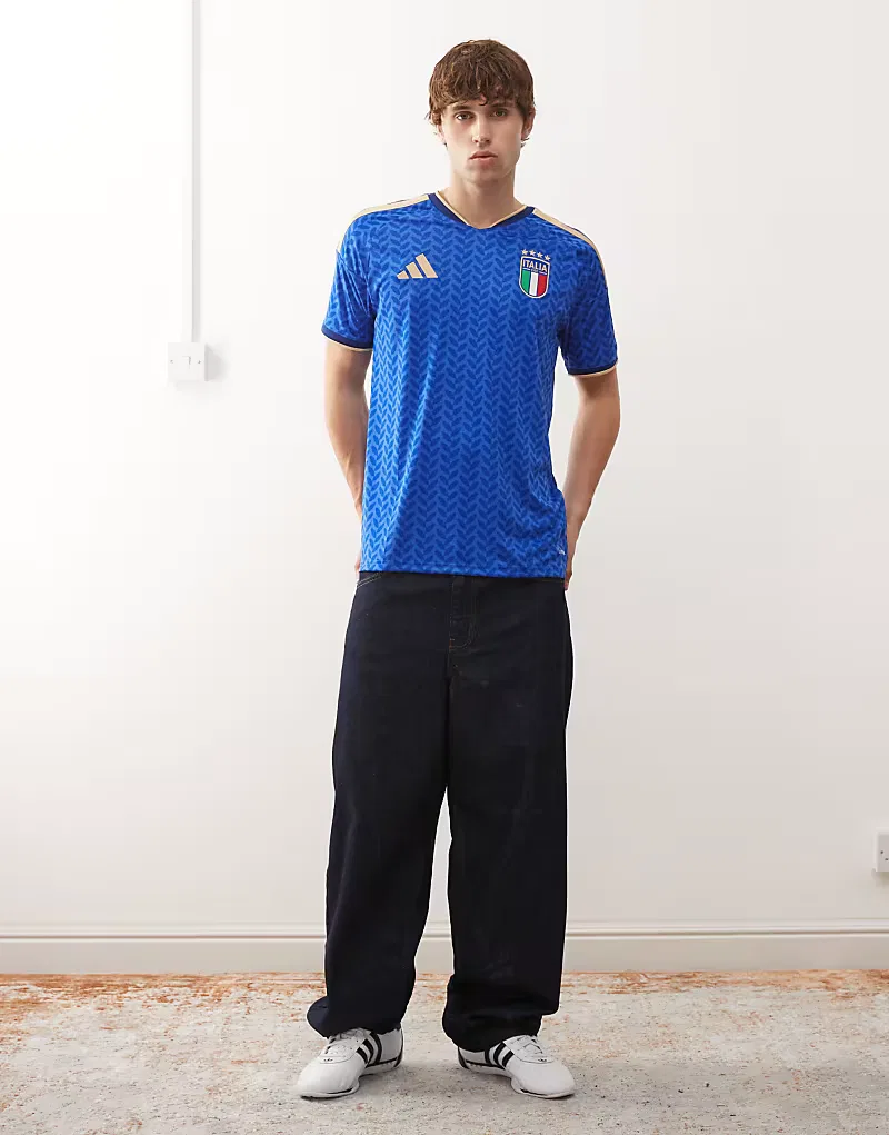 Домашняя футболка Adidas сборной Италии на Чемпионат мира 25/26, синяя — фото 2