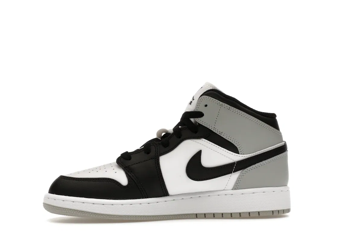 Детские кроссовки Lifestyle Jordan 1 Mid, White/Light Smoke Grey/Black — фото 3