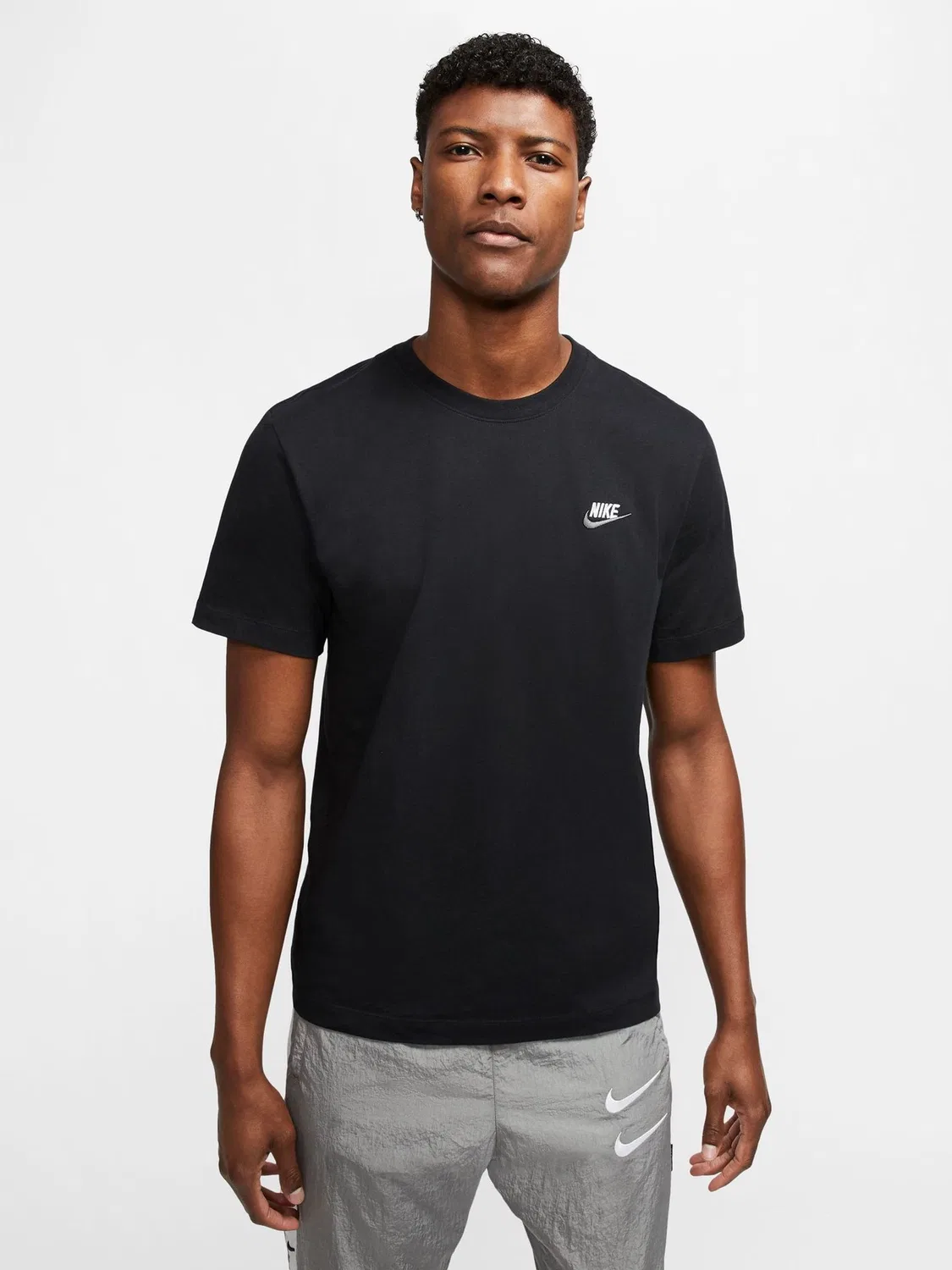 Футболка Nike Club, Black chrome