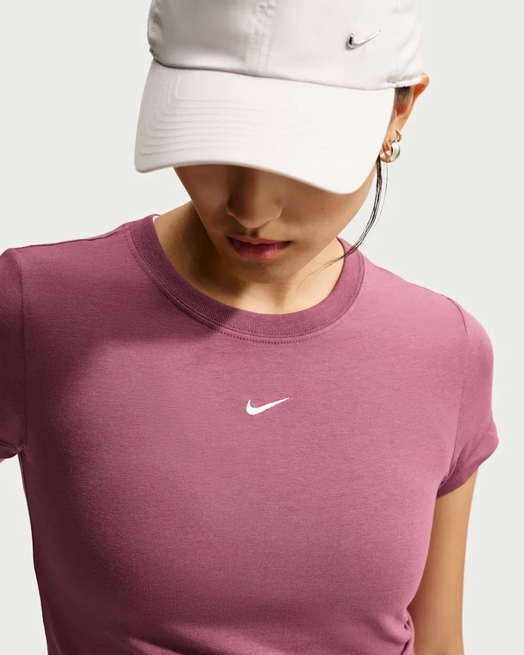 Женская футболка Nike Sportswear Chill Knit, Pink Smoke/Sail — фото 3