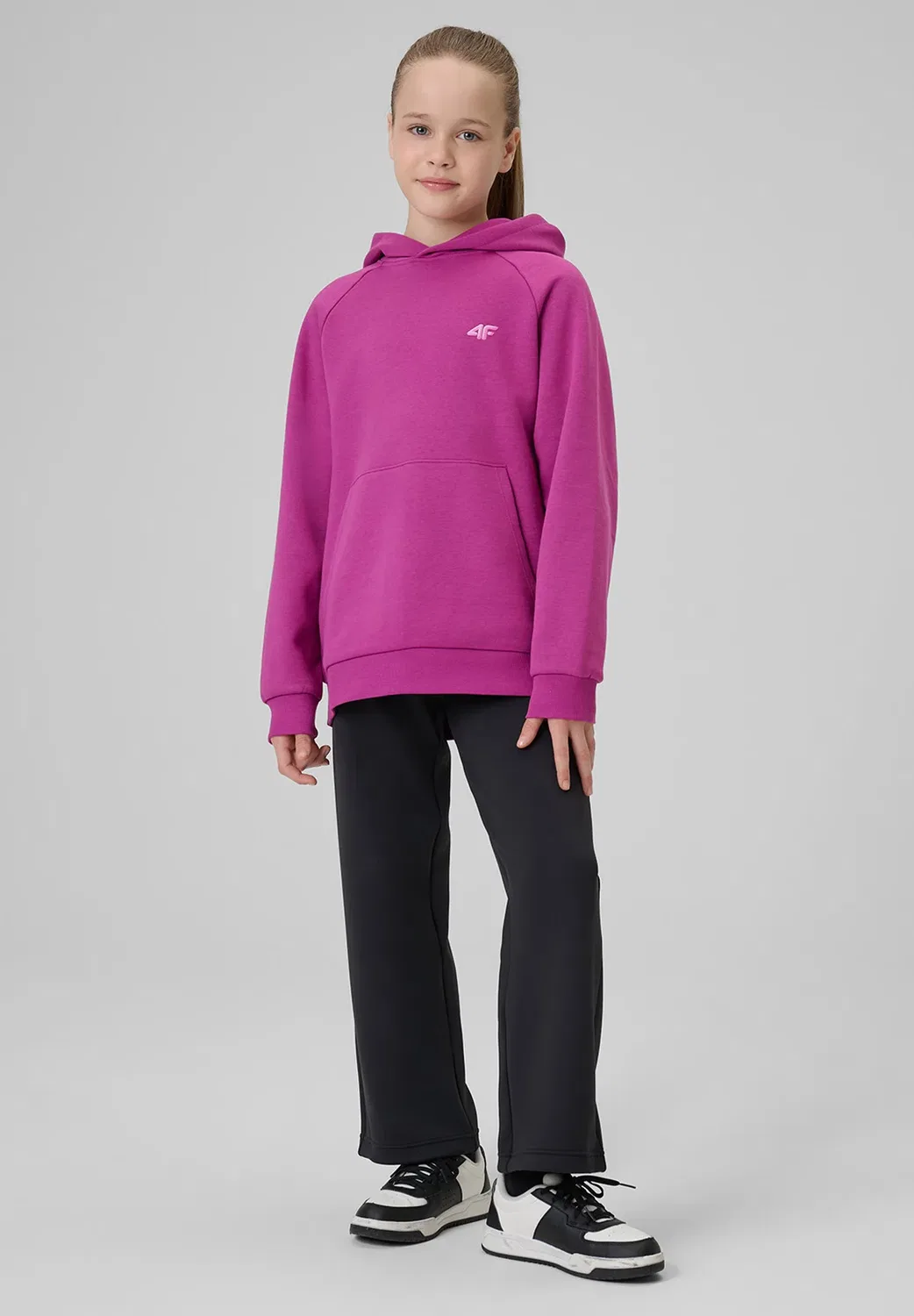 Bluza dresowa свободная z kapturem dziewczęca - różowa - толстовка 4F, Dark Pink — фото 3