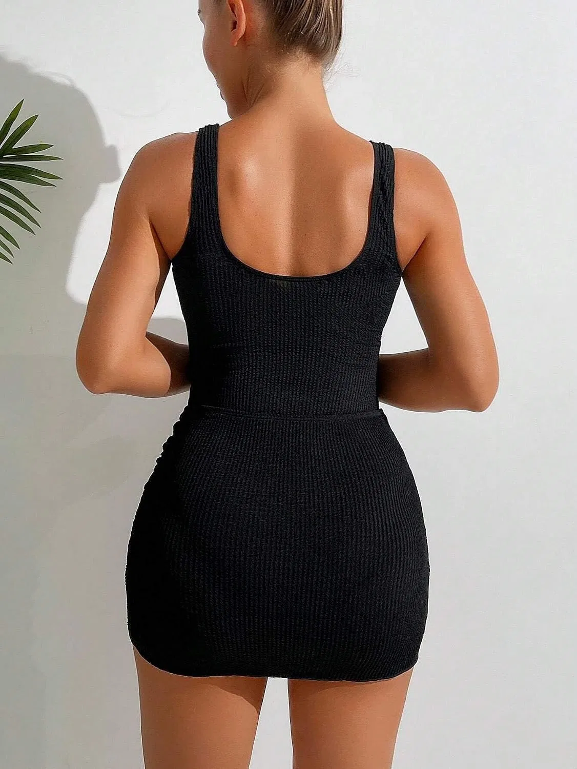 Женский цельнокроеный купальник без спинки с юбкой Rib-Knit, Black — фото 3