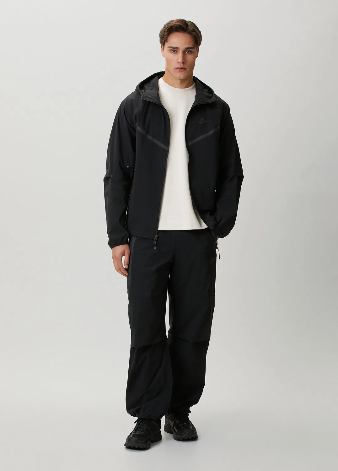 Спортивные штаны Nike Dri-FIT Tech, черно-серый
