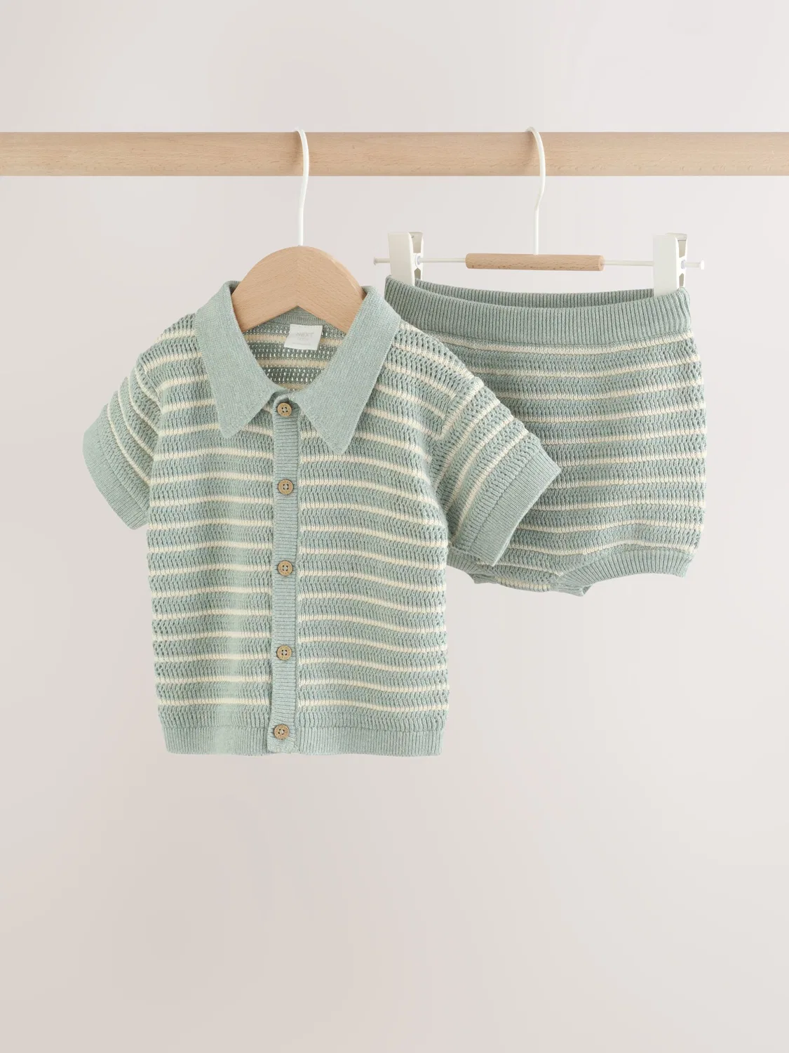 Комплект для мальчика, вязаный топ и шорты Next, Sage Green Stripe