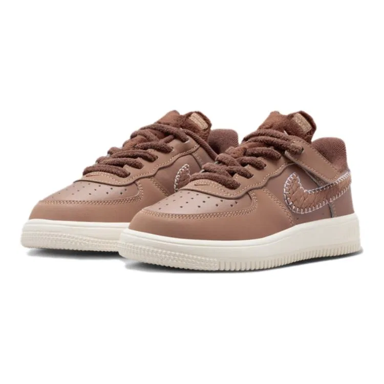 Детские кроссовки для скейтбординга Nike Force 1 Low EasyOn, Desert Yellow/Animal Group Brown/Sail White — фото 3