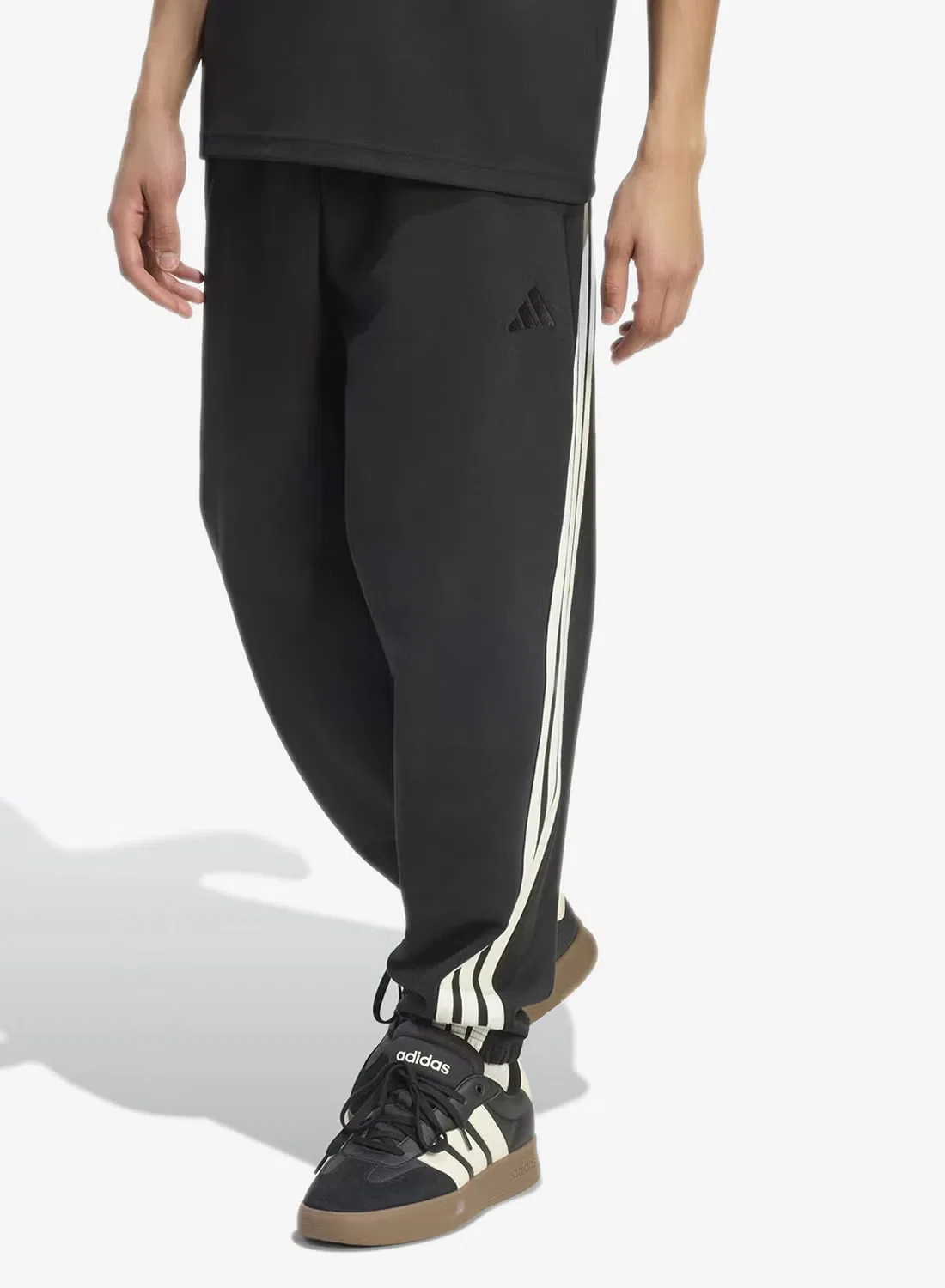 Брюки спортивные с манжетами 3-Stripes Adidas, черный