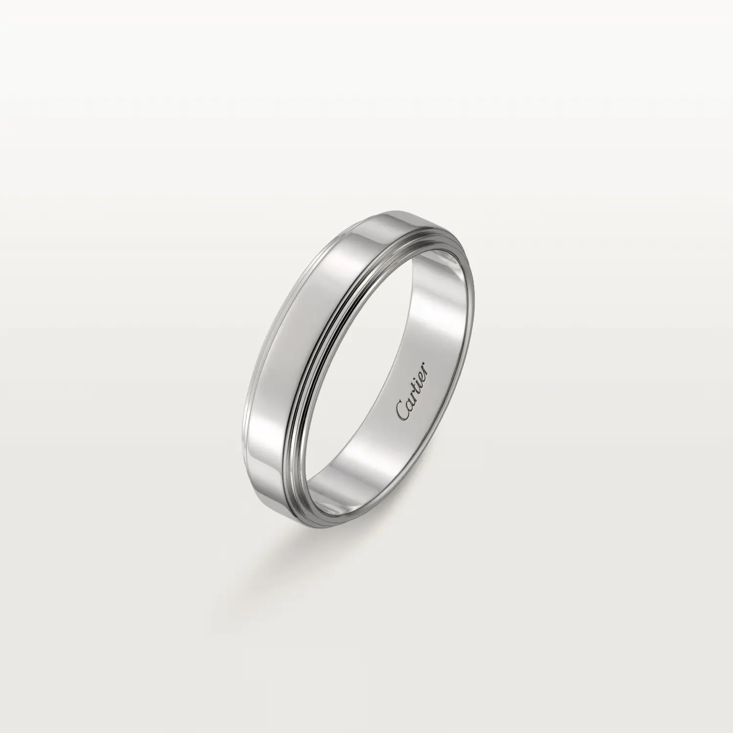 

Обручальное кольцо Cartier D'amour, платина