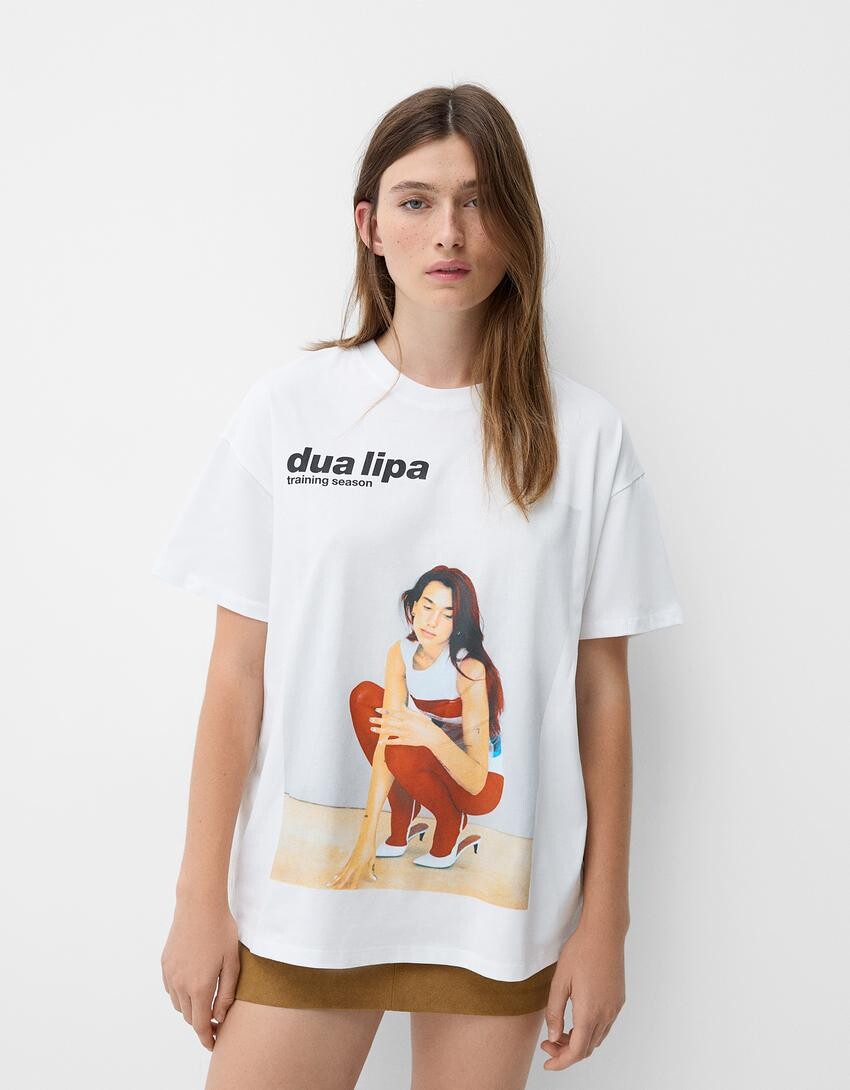 

Футболка dua lipa большого размера с коротким рукавом Bershka, белый