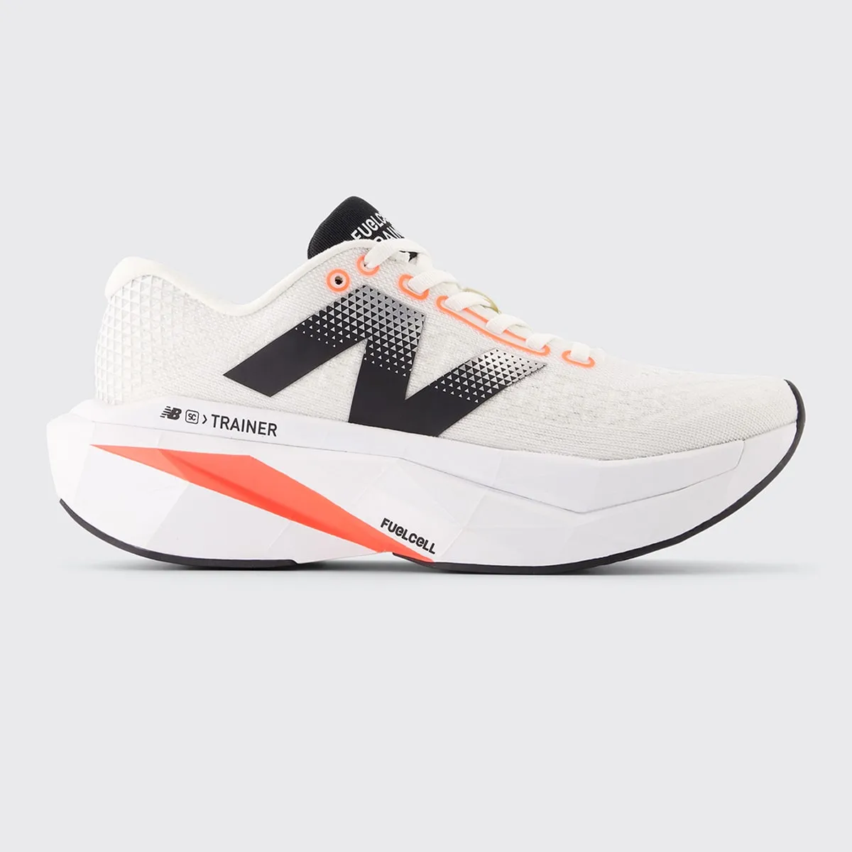 Женские кроссовки для бега FuelCell SuperComp Trainer v3 New Balance, белый