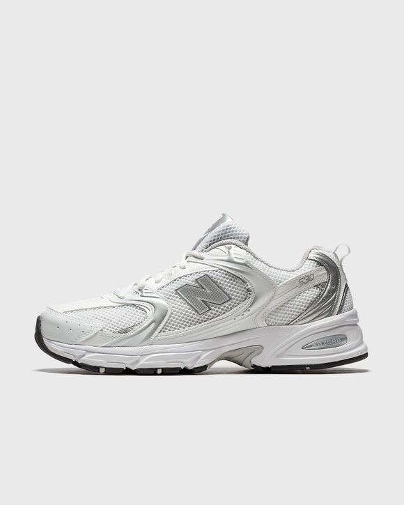 

Кроссовки New Balance 530, цвет white/silver