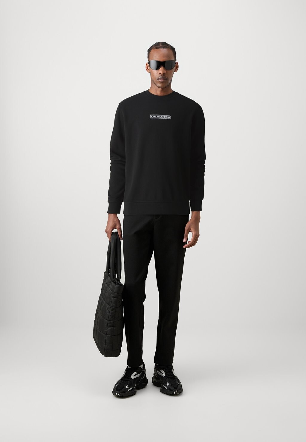 

Свитер Crewneck KARL LAGERFELD, черный