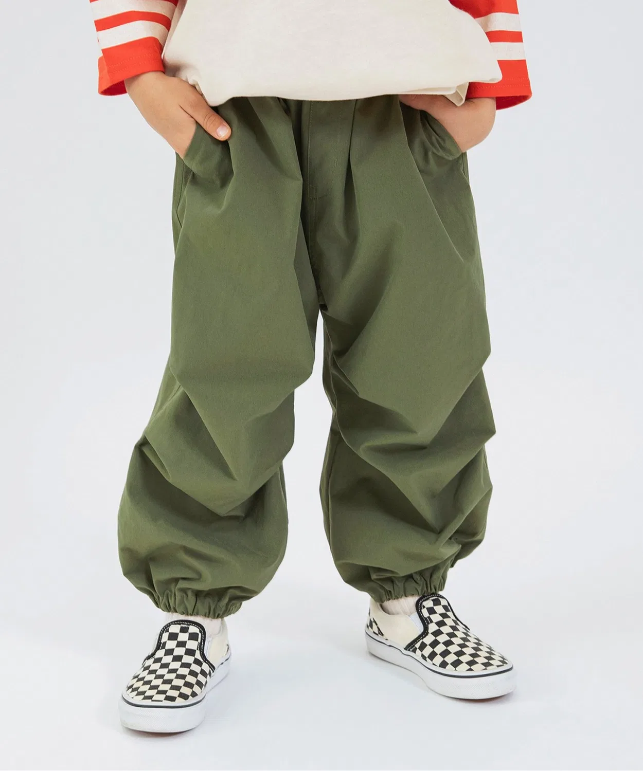 Детские парашютные длинные брюки свободного кроя с утяжкой BREEZE, Khaki