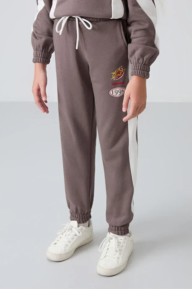 Детский спортивный комплект для девочек с принтом Tommy Life, Coffee Color/Color — фото 4