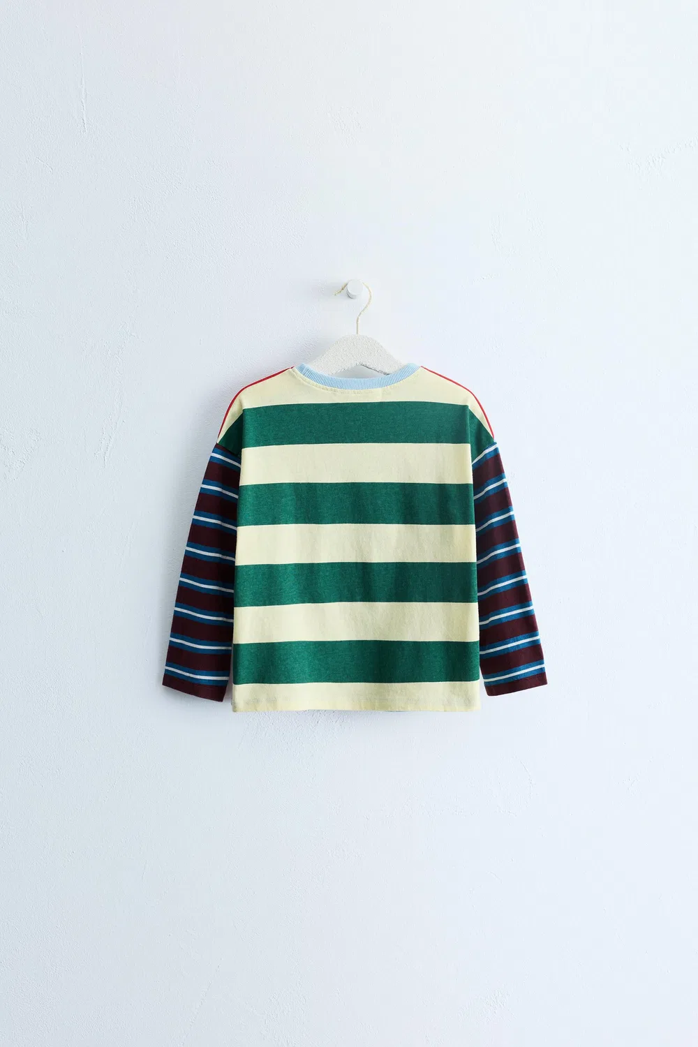 Футболка ZARA TIMELESS с многослойной расцветкой и цветовыми блоками., Multicoloured — фото 2