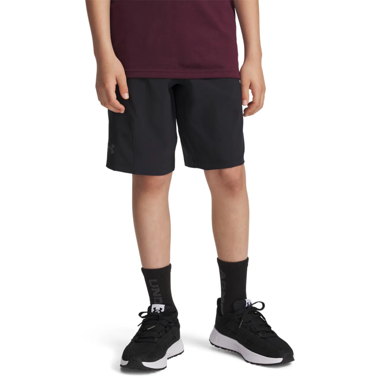 Шорты для мальчиков Unstoppable Under Armour, цвет Black/Pitch Gray
