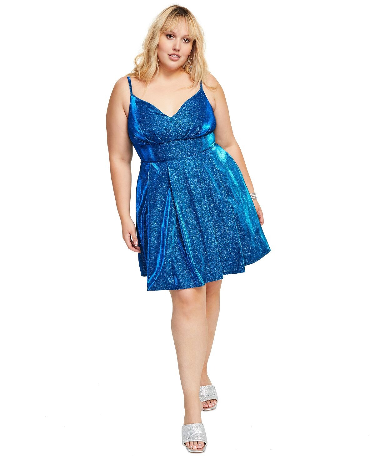 

Модное блестящее облегающее и расклешенное платье больших размеров B Darlin, мульти