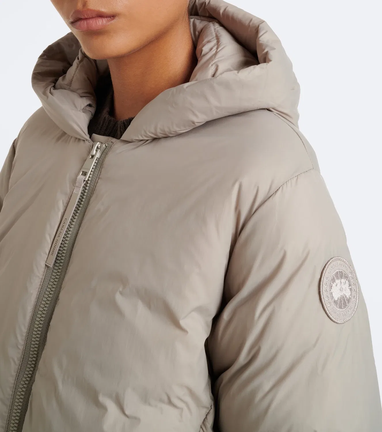 Пуховик Elba Canada Goose, бежевый — фото 3