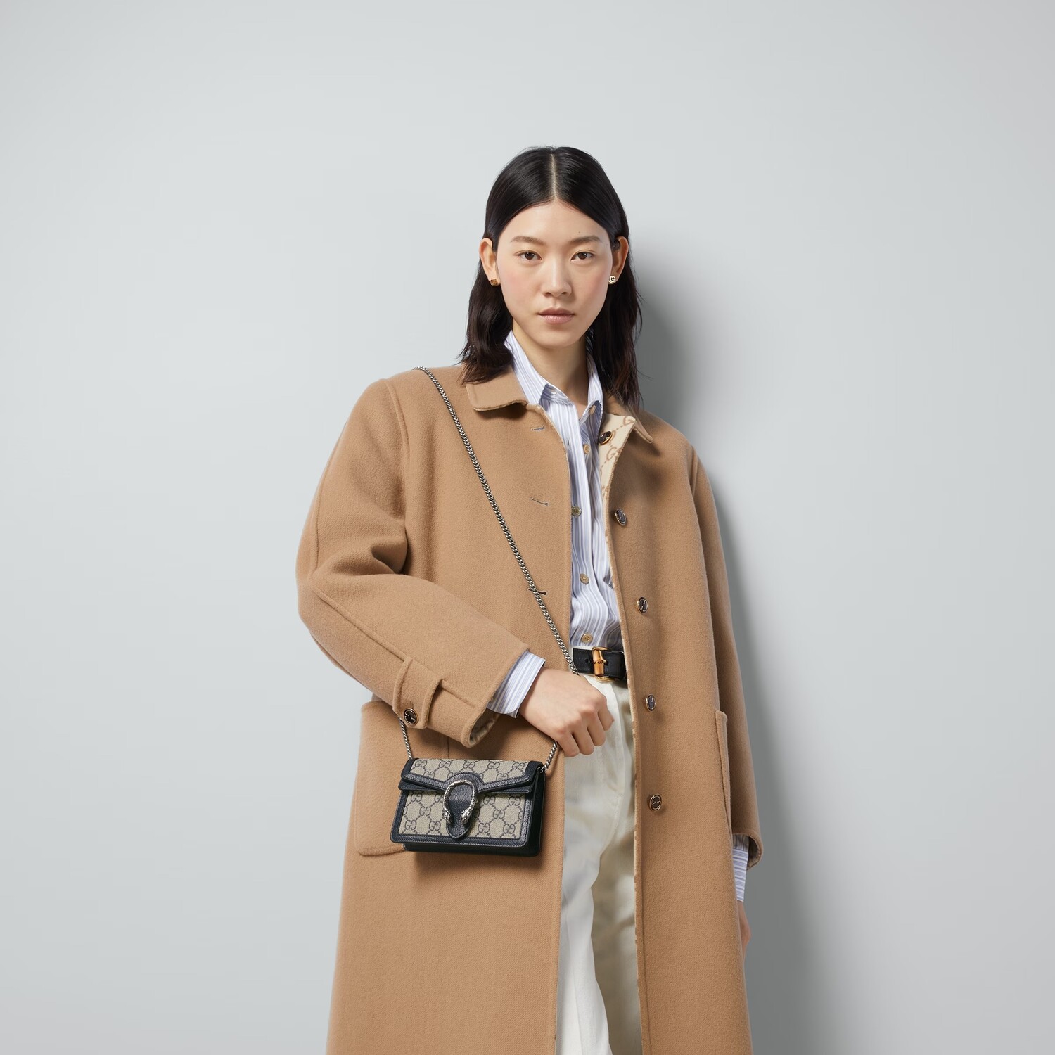 

Сумка Gucci Dionysus GG Super Mini, бежевый/синий