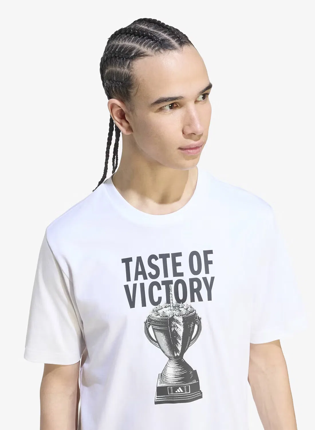 Футболка с принтом Taste of Victory Cake Adidas, белая — фото 3