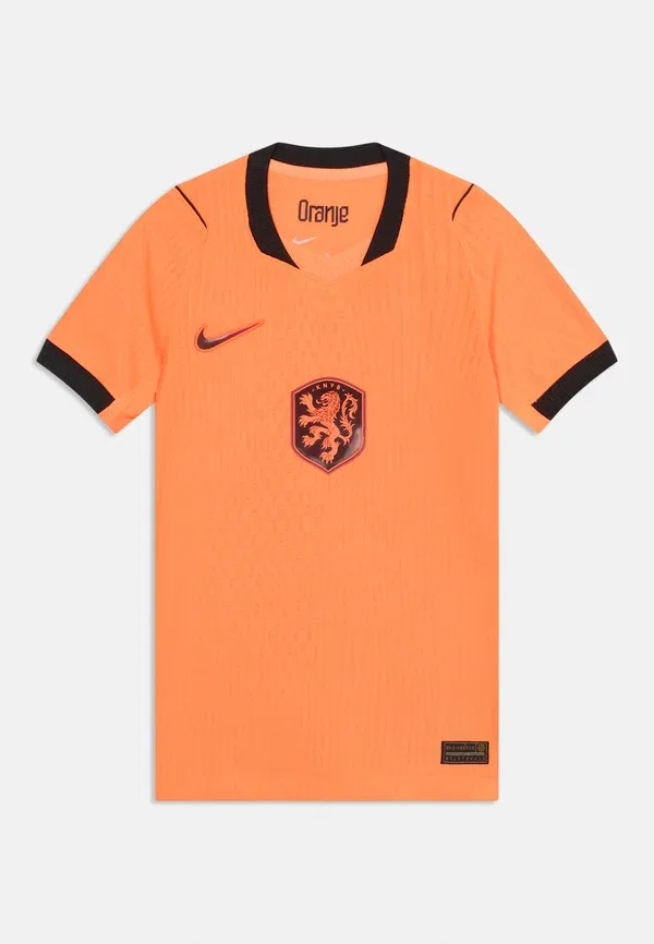 Футбольная футболка с технологией Dri-fit Netherlands KNVB Unisex Nike Performance, Hyper Crimson, черный/малиновый — фото 3