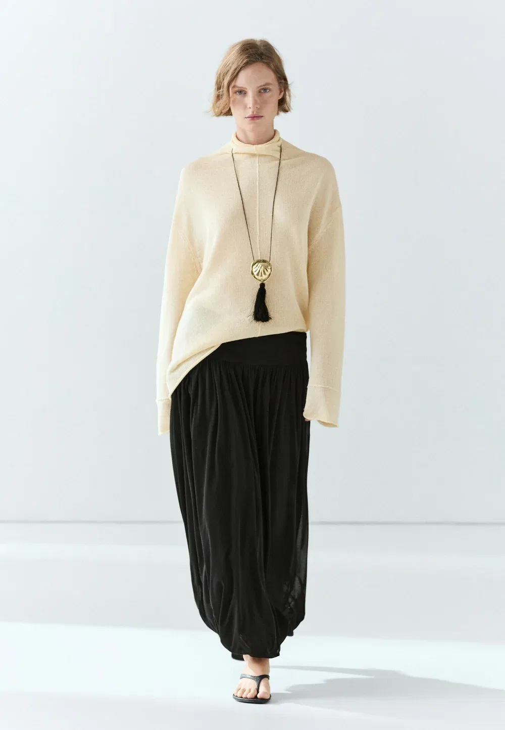Струящаяся юбка с эффектом воздушного шара - юбка-шар Massimo Dutti, Black — фото 2