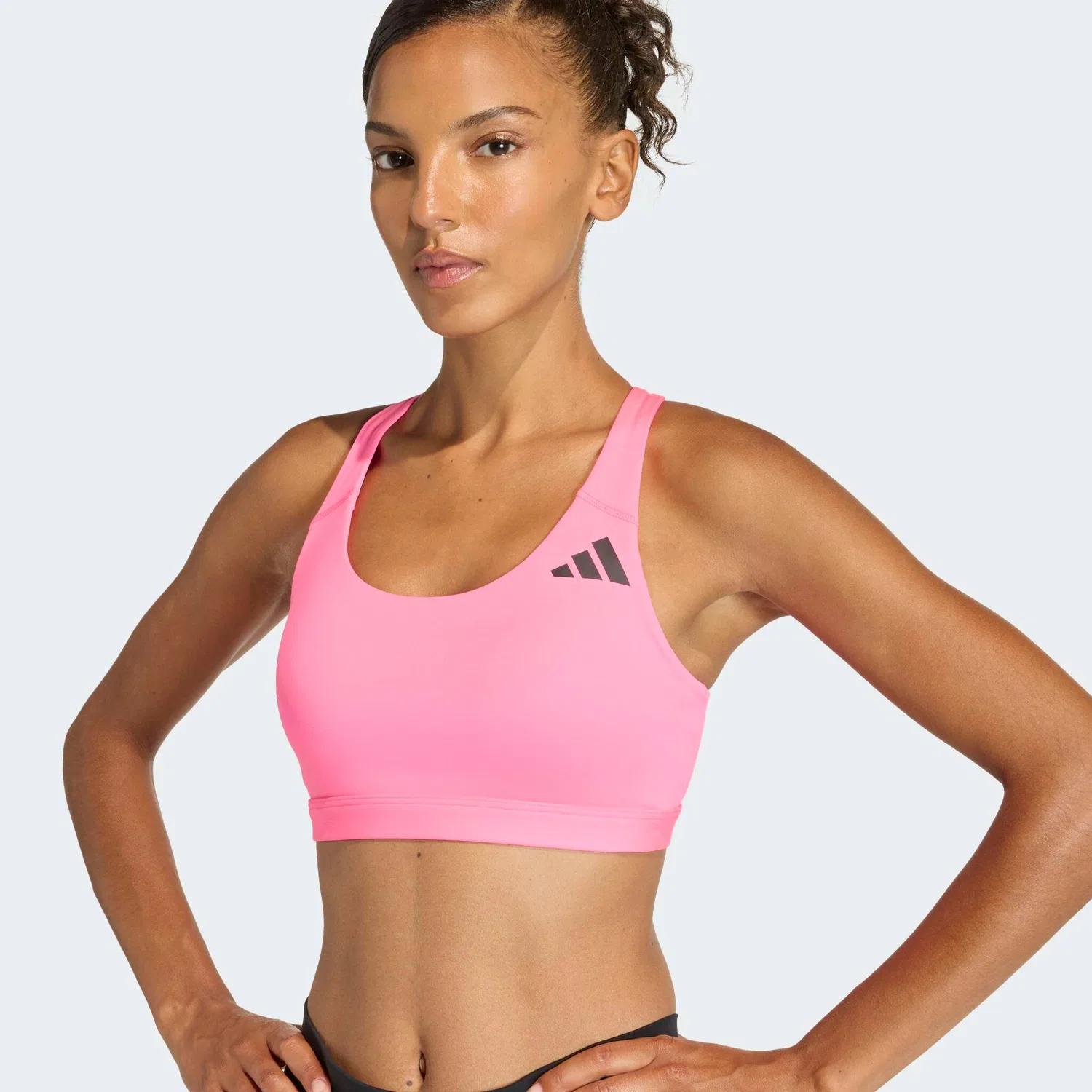 Женский спортивный бюстгальтер средней поддержки Optime Essentials Workout Adidas Performance, Lucid Pink — фото 3