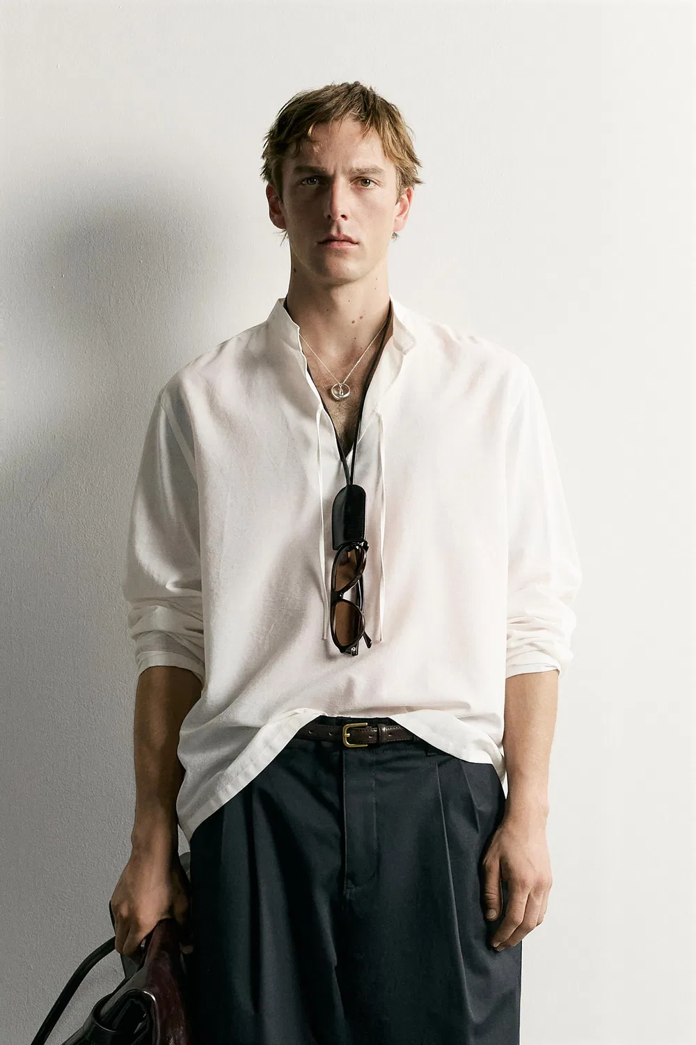 Рубашка свободного кроя из хлопка и вискозы с завязками. ZARA, Oyster-white — фото 2
