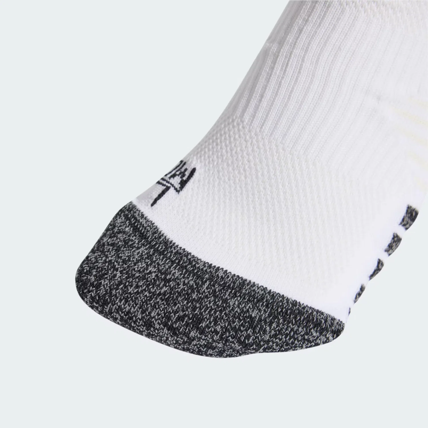 Спортивные носки Adidas Performance Adi 26 белого цвета — фото 2