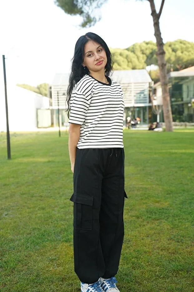 Детский комплект футболок для девочек Oversize Striped Short Sleeve T-Shirt & Double Cargo Pocket Leg Elastic Suit Armicem, Black And White
