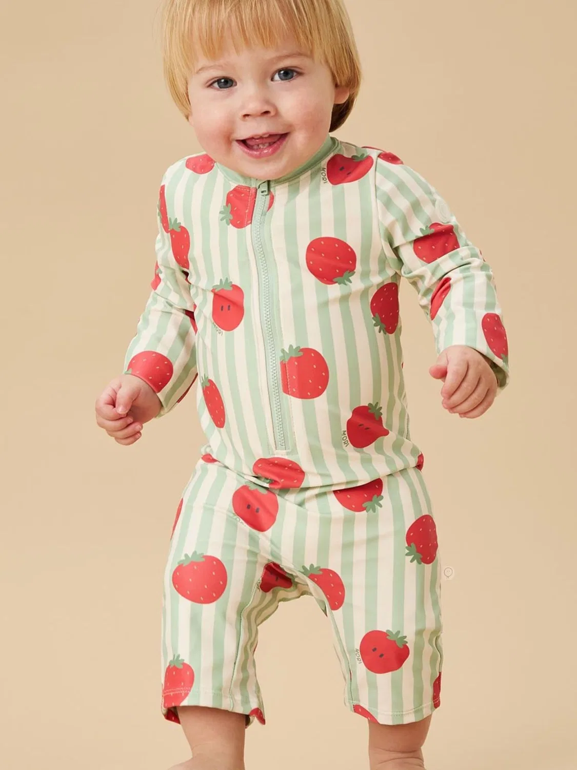 Купальник-рашгард с длинным рукавом MORI Green Strawberry, зеленый