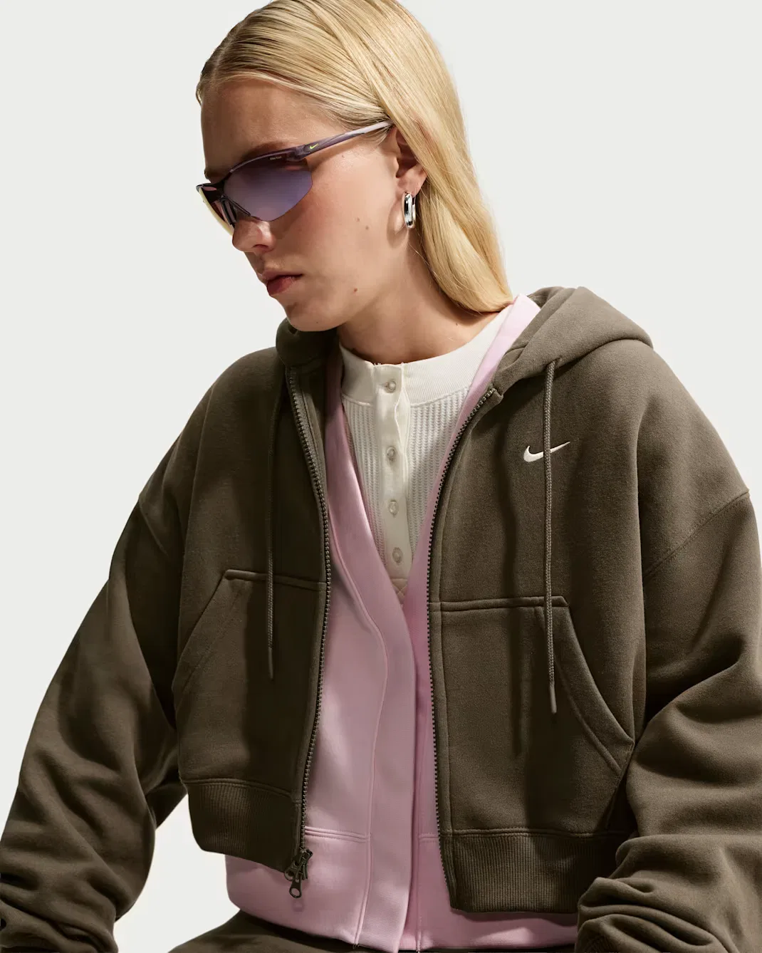 Женская укороченная толстовка оверсайз на молнии Nike Studio Fleece Medium Weight, Dark Hazel/Sail
