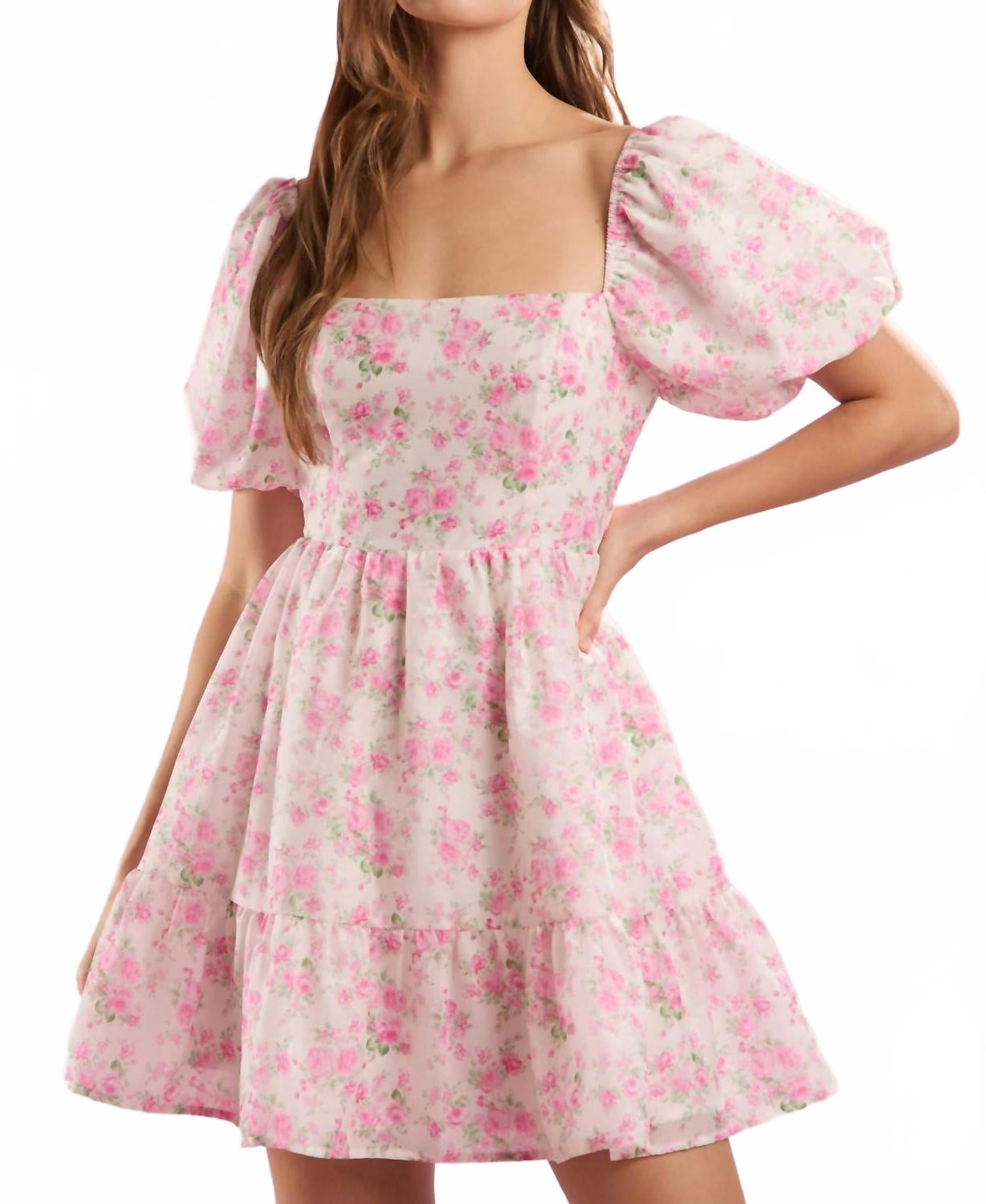 

Платье Candace в розовом цвете Peach Love