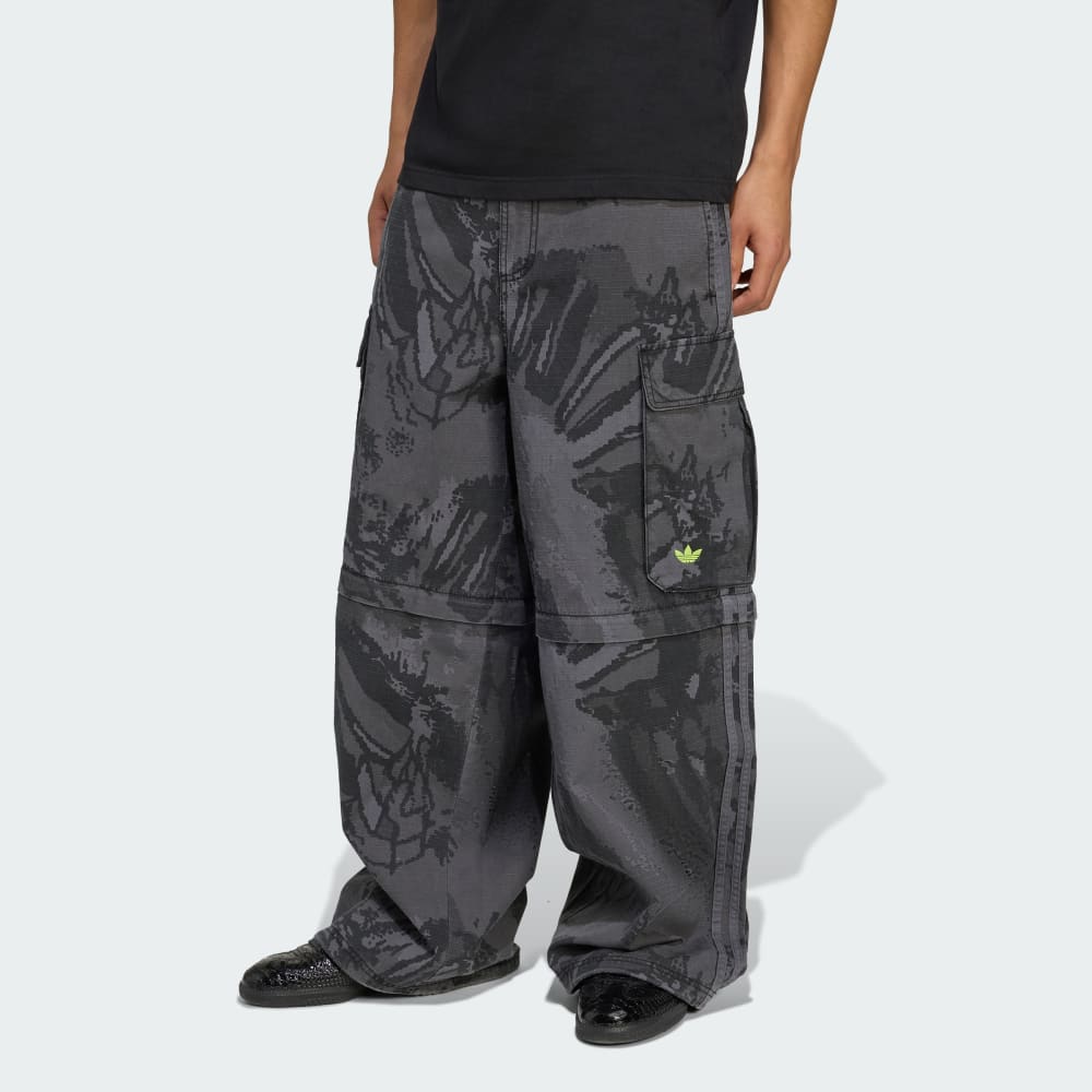 

Спортивные брюки Adidas Zip-Off Cargo Pants, цвет Multicolor/Grey Three