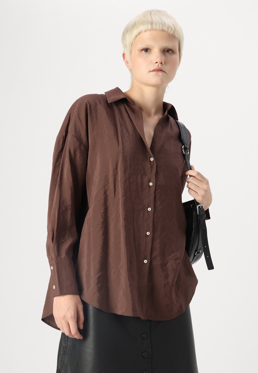 

Блузка на пуговицах ONLZAZIMA LOOSE SHIRT ONLY, коричневый