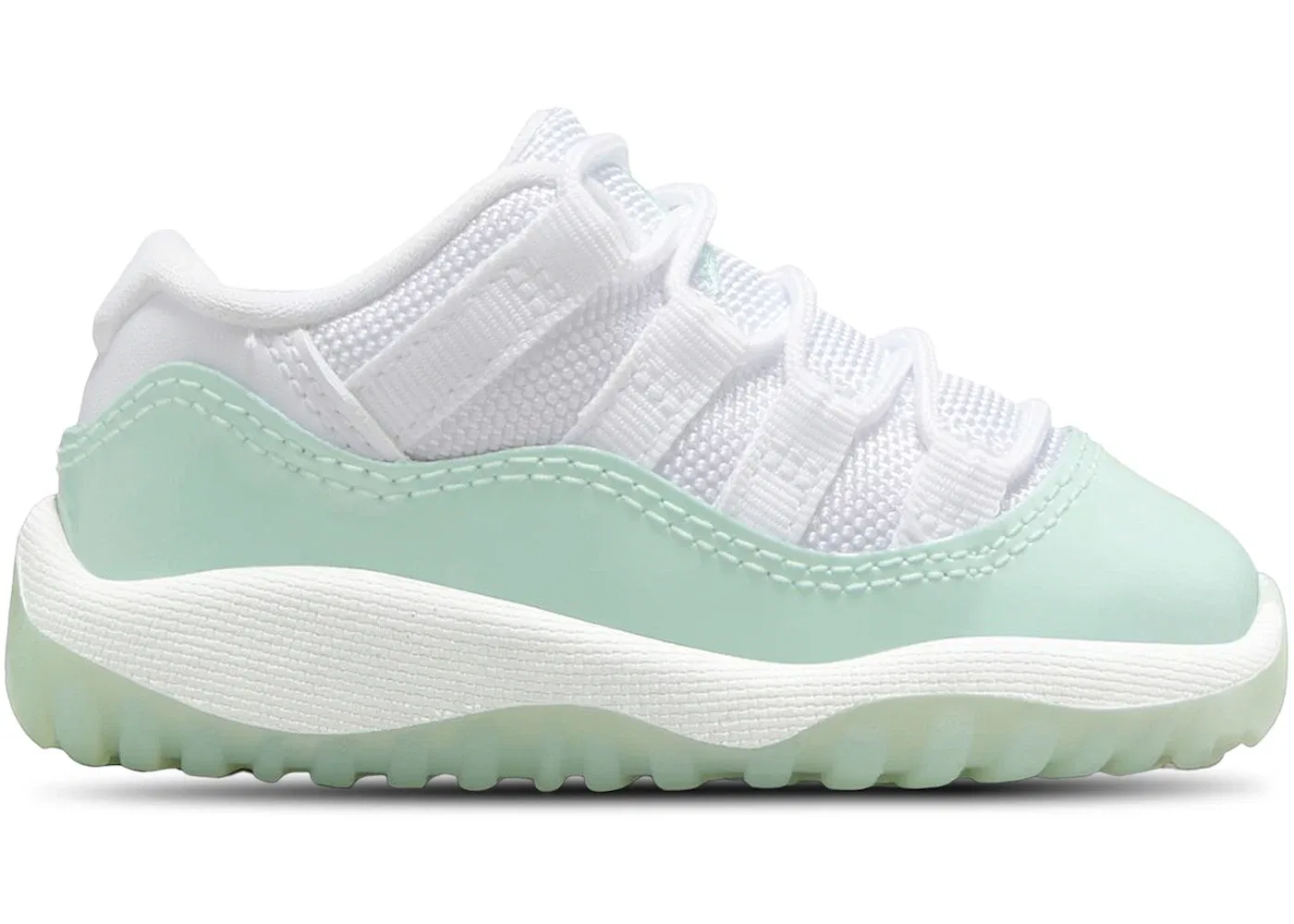 Детские кроссовки с низким верхом Jordan 11 Retro Low Igloo Jordan, White/Igloo
