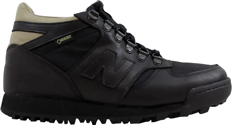 

Кроссовки New Balance Rainier Remastered, черный