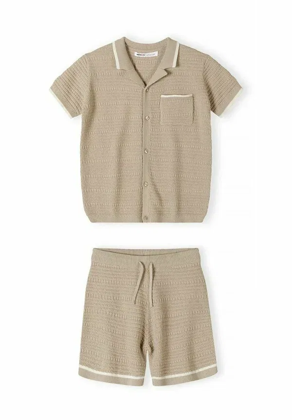 Комплект из футболки и шорт, хлопок, Short sleeve and set - shorts, Minoti, бежевый — фото 2